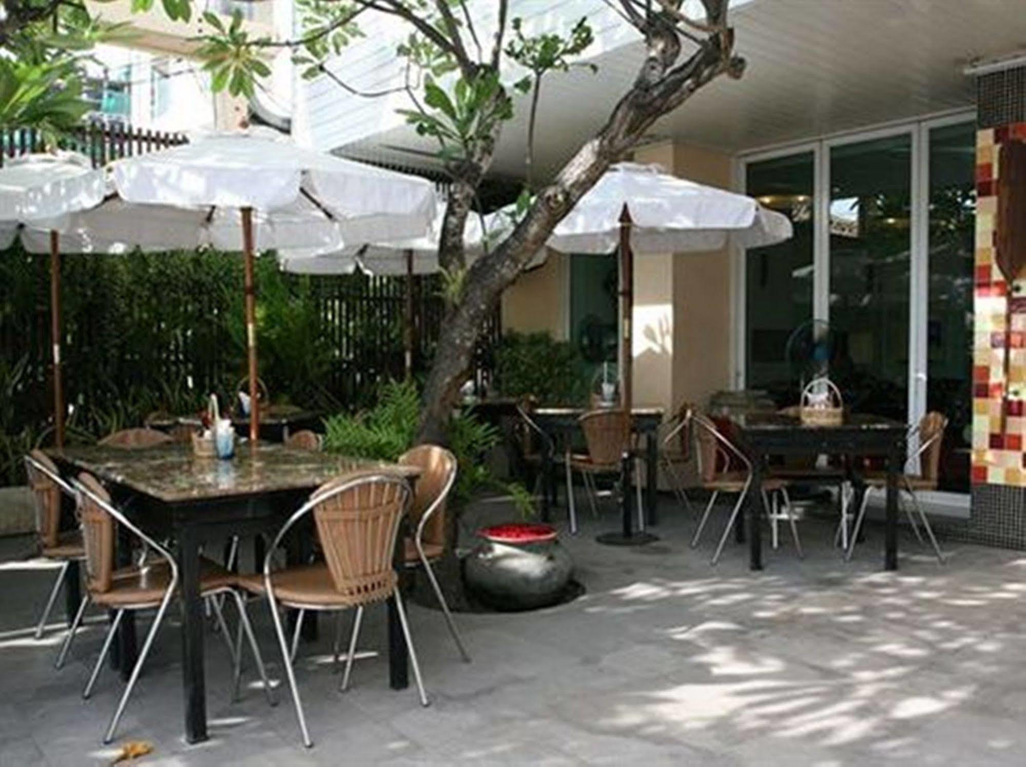 Baboona Beachfront Living Pattaya Dış mekan fotoğraf