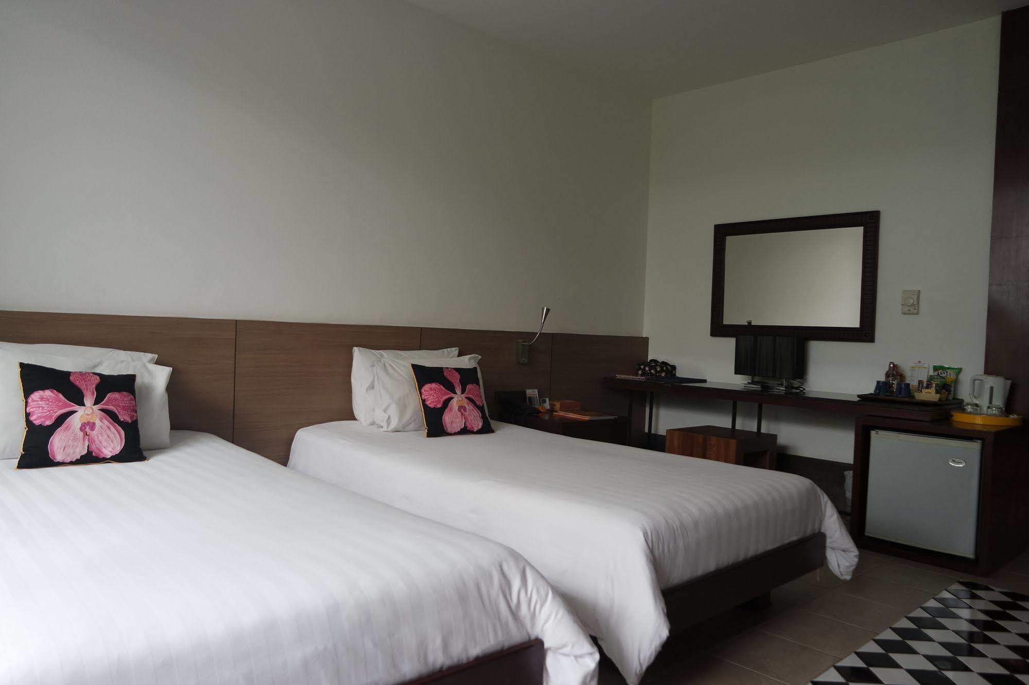 Baboona Beachfront Living Pattaya Dış mekan fotoğraf